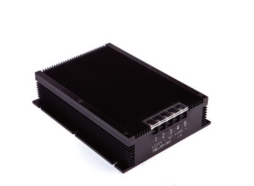 線性一體化電源